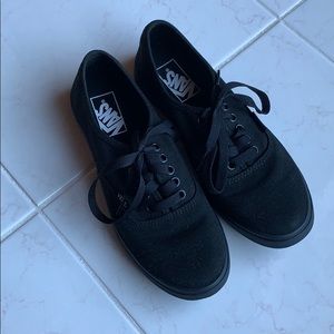 NEVER WORN BLACK VANS